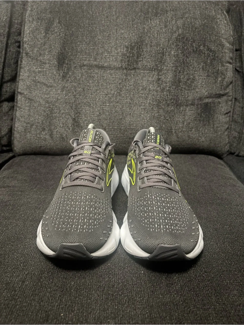 Brooks Glycerin 20 Mens Running Walking Shoes Gray Athletic Sneakers Size 9.5D
